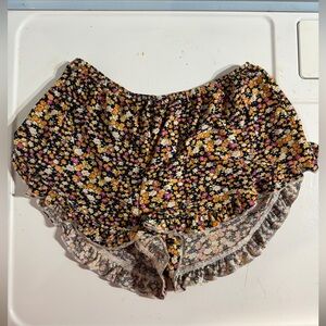 Cute Floral Shorts
